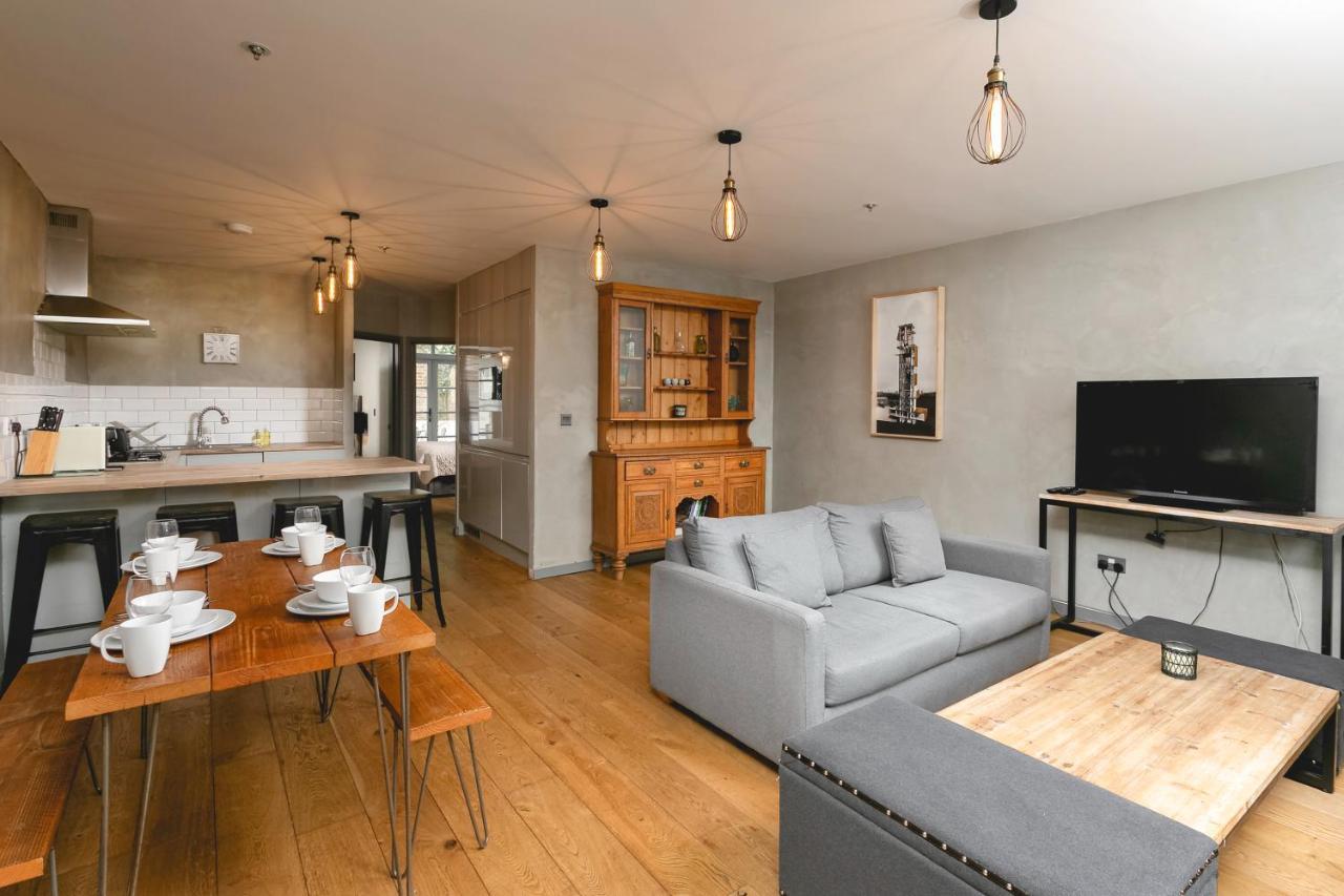 Penthousestays Nr Notting Hill - Luxury 2 Bedroom King Bed Apartment - Near Portobello Road Londen Buitenkant foto